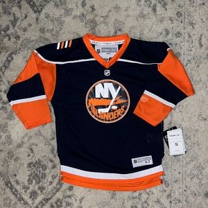 Boy’s New York Islanders Replica Jersey